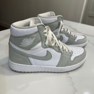Nike Jordan 1 Retro High OG Seafoam W8.5